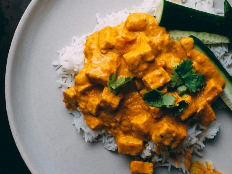 pollo con curry en el embarazo