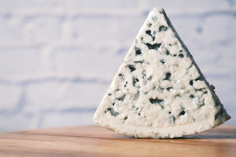 ¿Puedo comer queso gorgonzola en el embarazo?